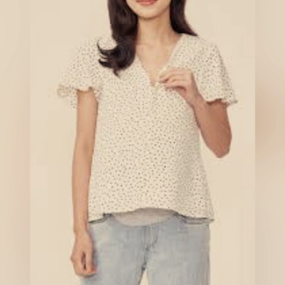 NWT cute Banana Republic blouse  size small